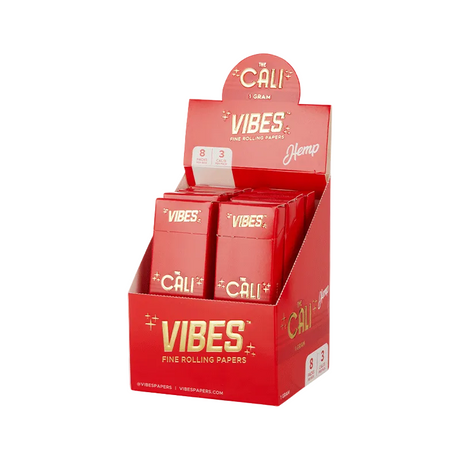 Emballage de cônes préroulés The Cali by VIBES d'un gramme en mélange Hemp, pochette de trois cônes.