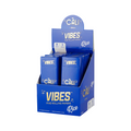 Emballage de cônes préroulés The Cali by VIBES d'un gramme en mélange Rice, 8 pochettes de 3 cônes, emballage bleu.