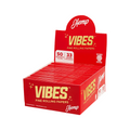 Boîte présentoir de carnets de feuilles à rouler VIBES King Size Slim en mélange Hemp, emballage rouge.